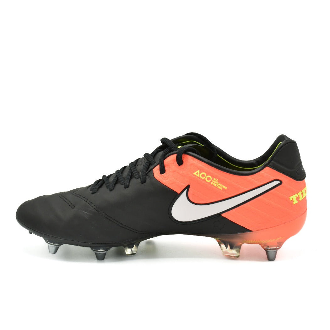 NIKE TIEMPO LEGEND VI ELITE SG-PRO 819680-018