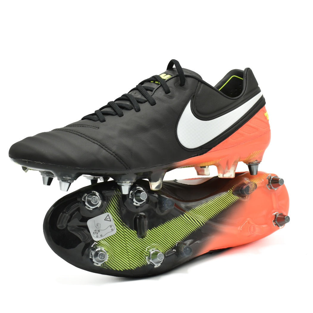 NIKE TIEMPO LEGEND VI ELITE SG-PRO 819680-018