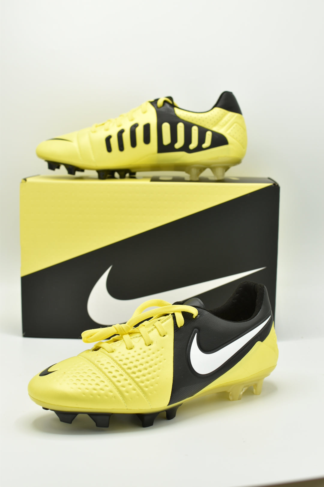 NIKE CTR360 MAESTRI III FG SE 'REMAKE'