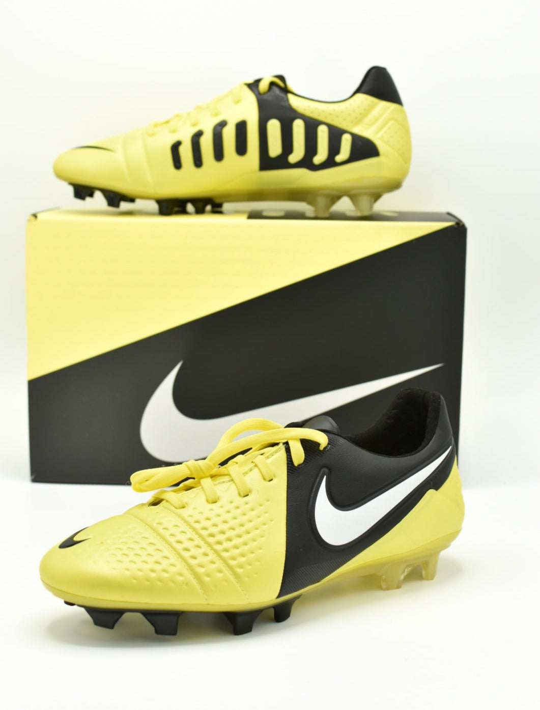 NIKE CTR360 MAESTRI III FG SE 'REMAKE'