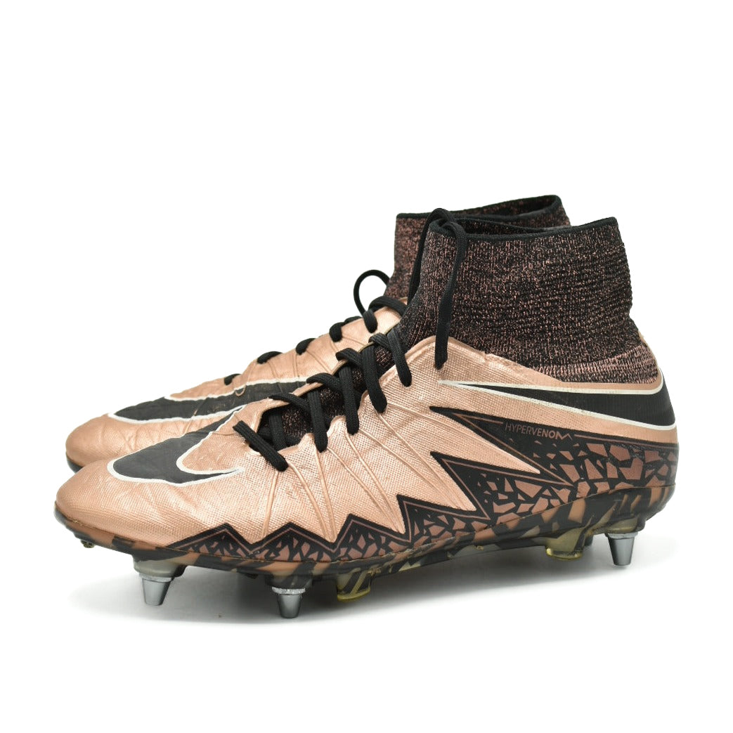 NIKE HYPERVENOM PHANTOM II SG-PRO 74789-904