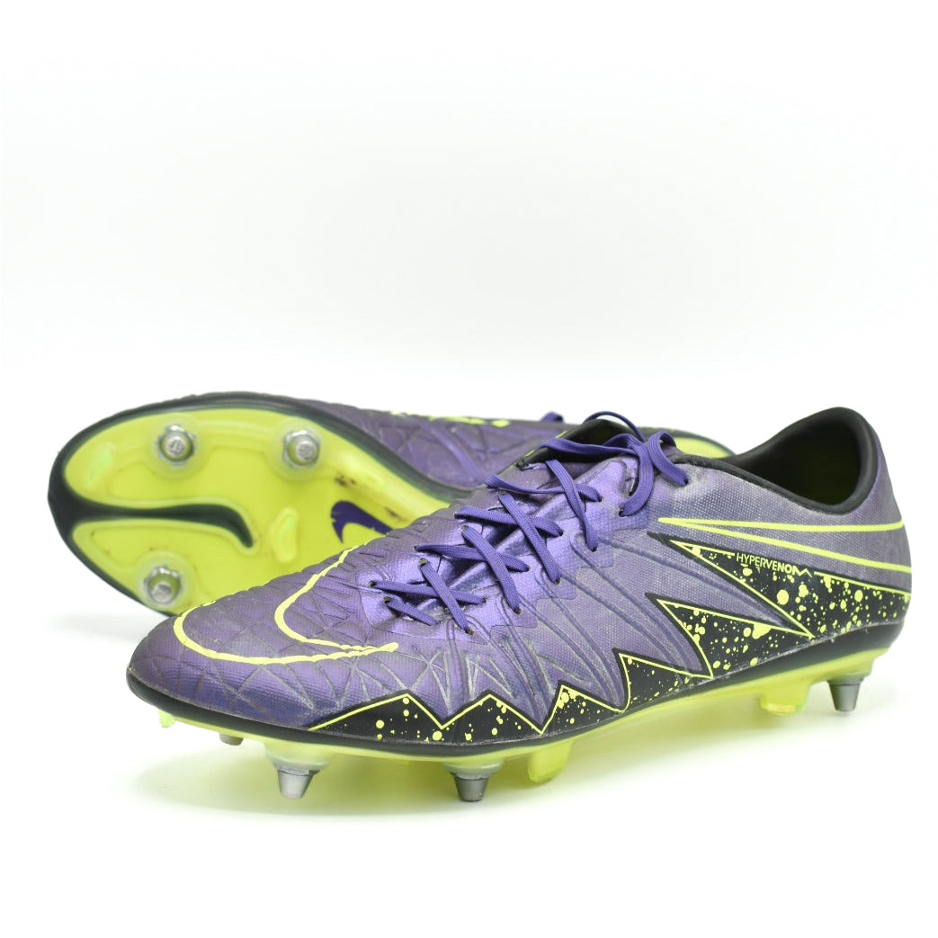 NIKE HYPERVENOM PHINISH SG-PRO