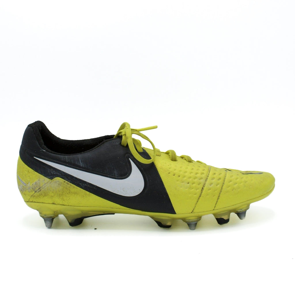 Nike cheap ctr360 calcetto