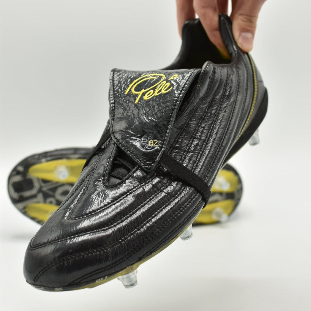 Pele 1970 hot sale football boots