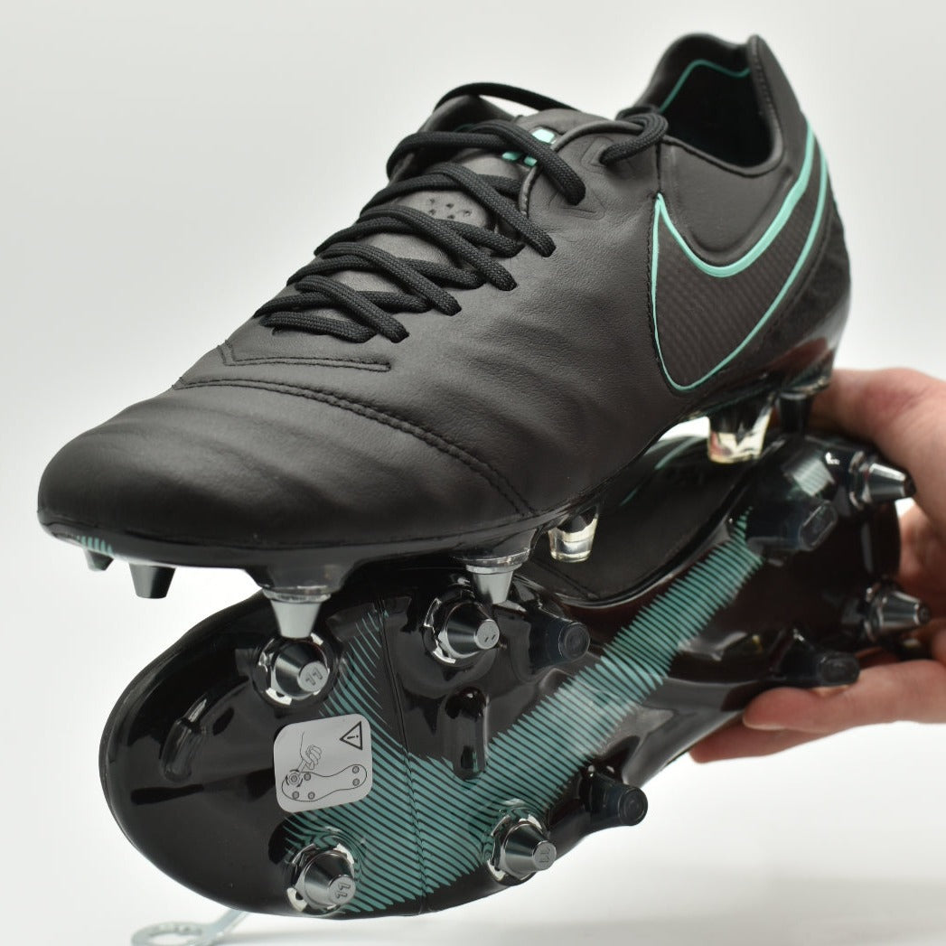 NIKE TIEMPO LEGEND VI ELITE SG-PRO 819680-004 – Dutch Boot Collector (DBC)