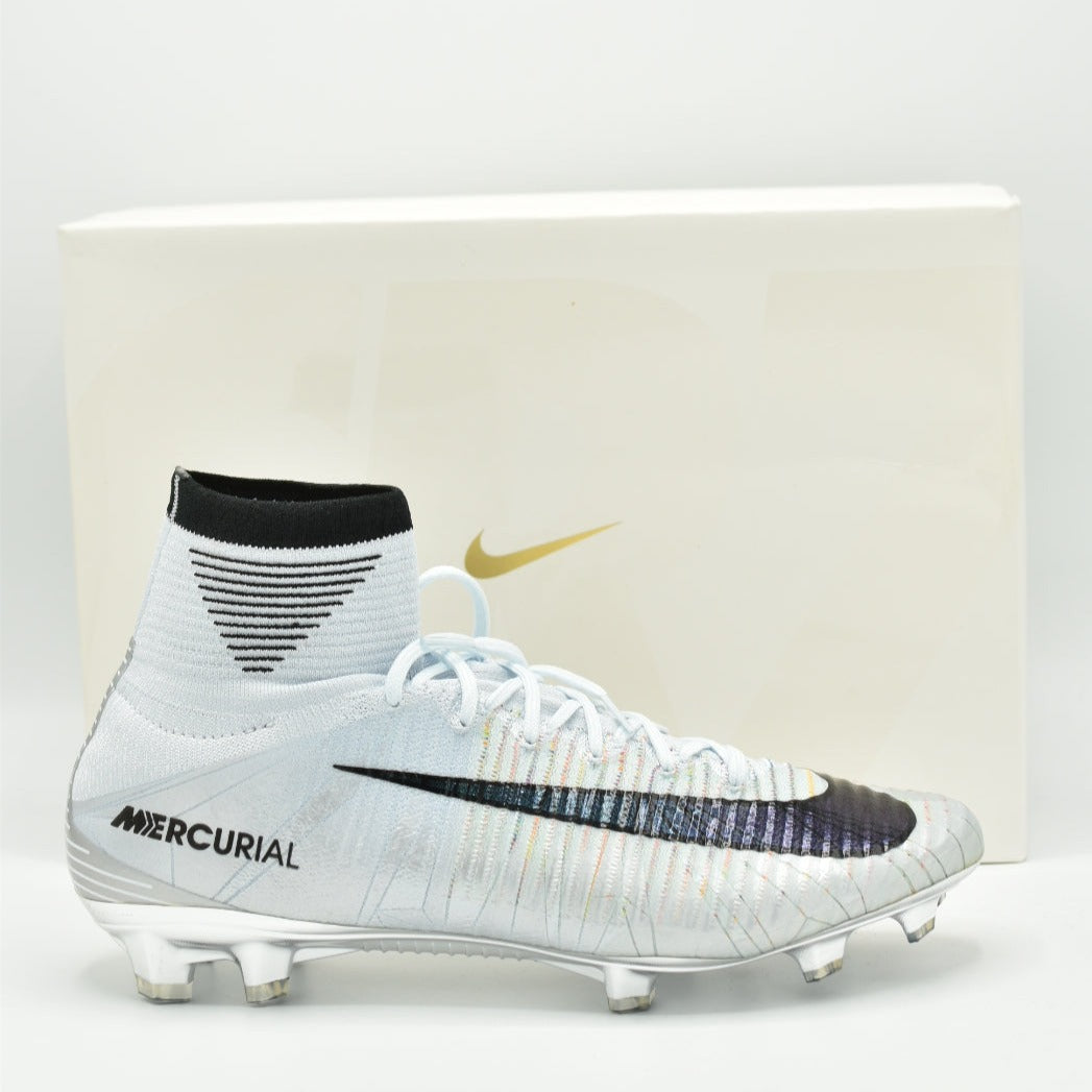 NIKE MERCURIAL SUPERFLY V SE CR7 FG 903248 400