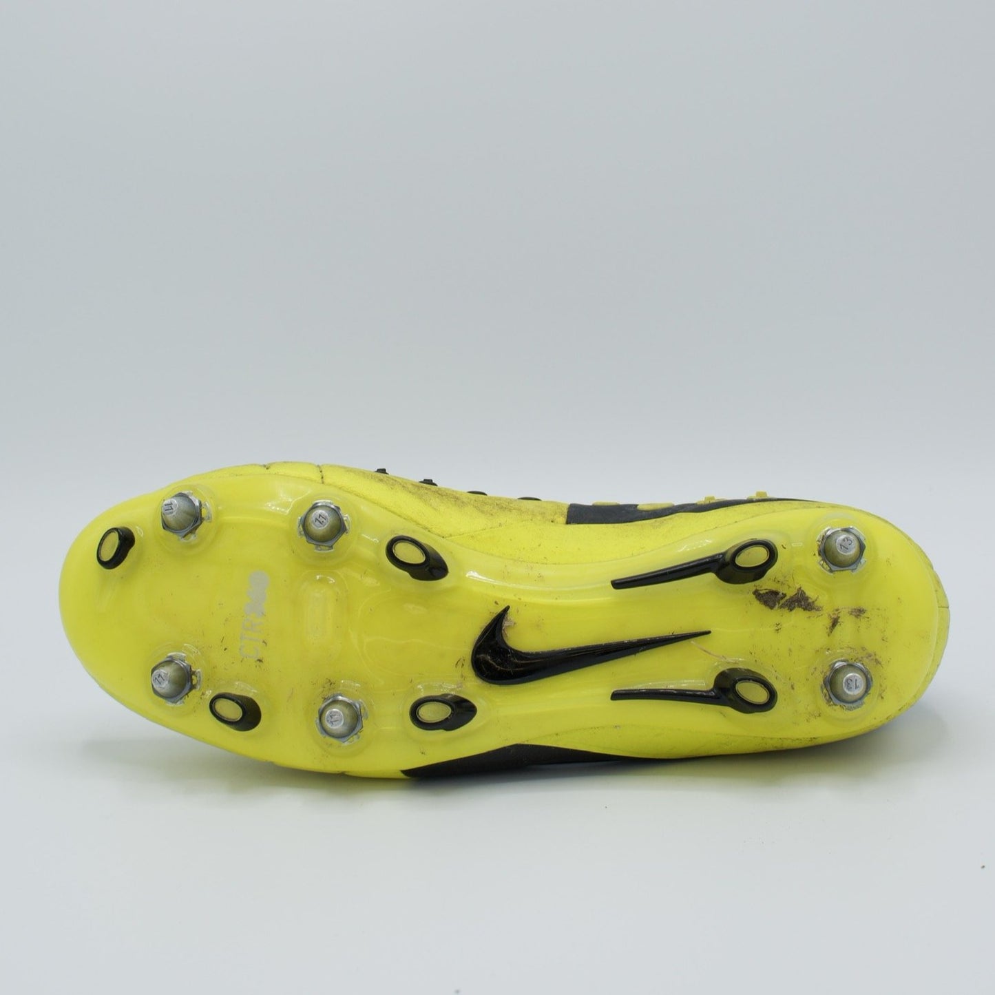 2012 Nike CTR360 Maestri III SG 525158-711